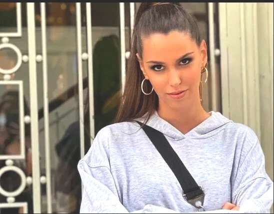 sara.jpg