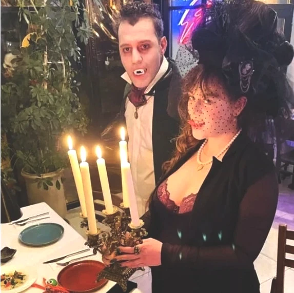 hallovan.jpg