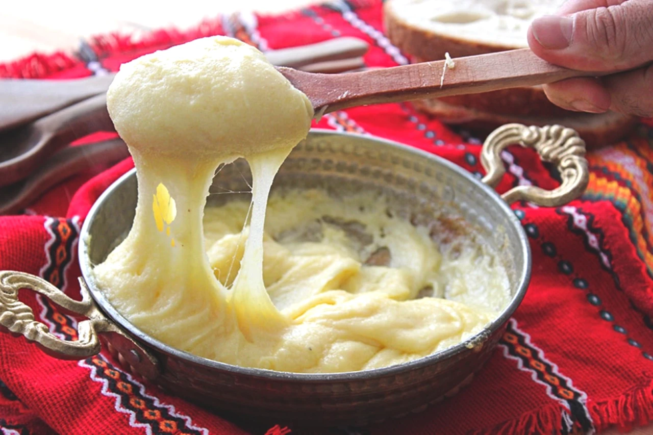 Karadeniz Kayganası! Krep ile Omlet Arası 15 Dakikalık Kahvaltı