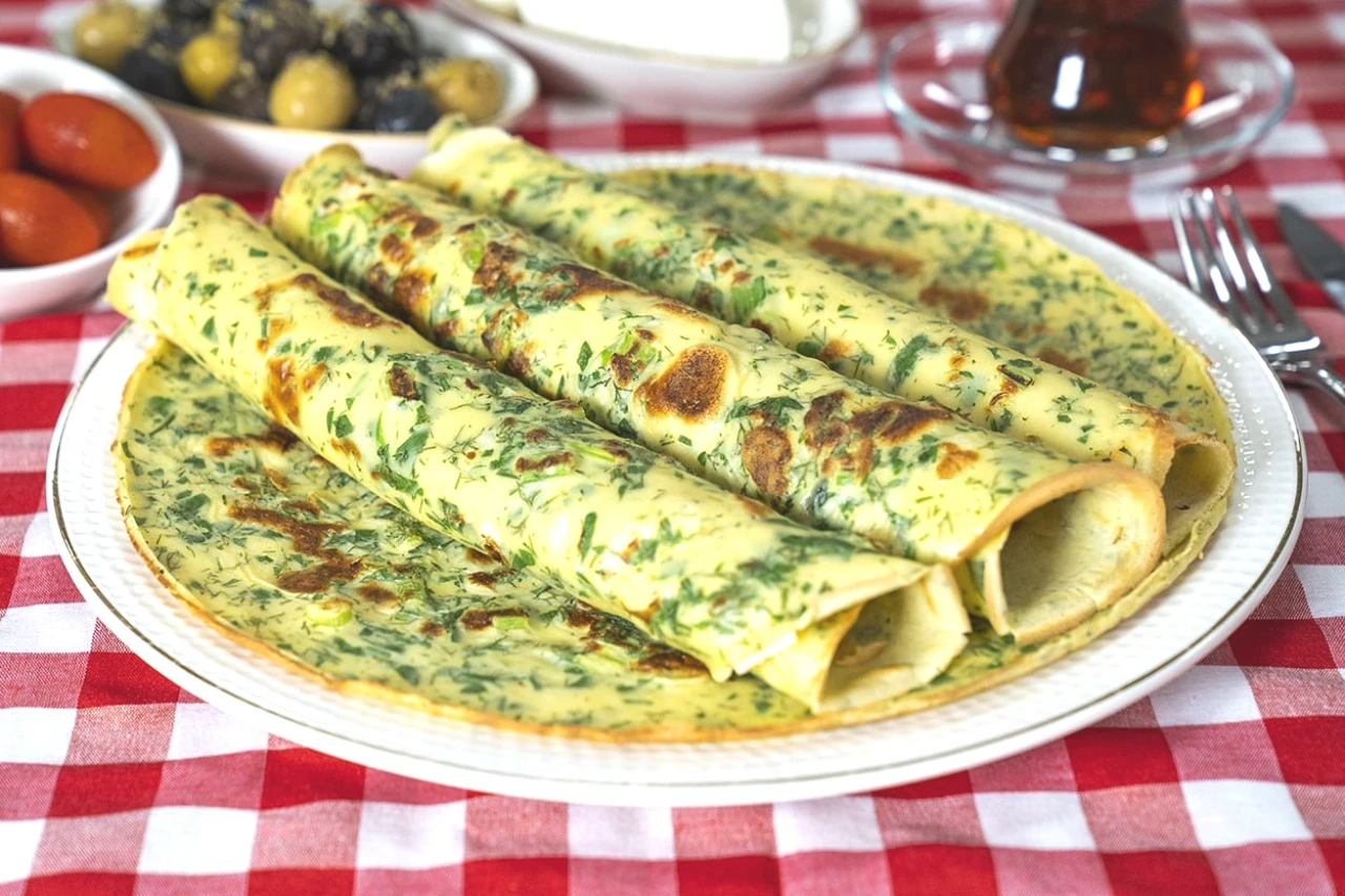 Karadeniz Kayganası! Krep ile Omlet Arası 15 Dakikalık Kahvaltı