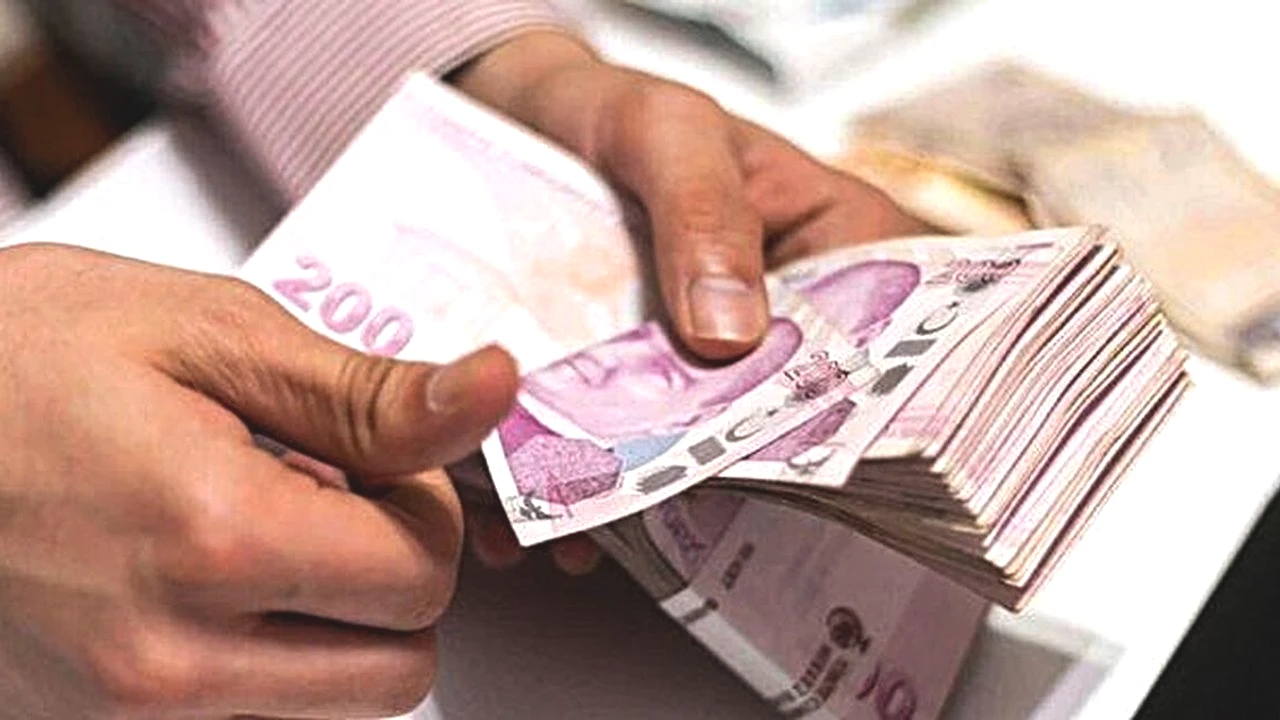 Meclis Bugün Açılıyor! Emeklinin Gözü Bu 3 Düzenlemede