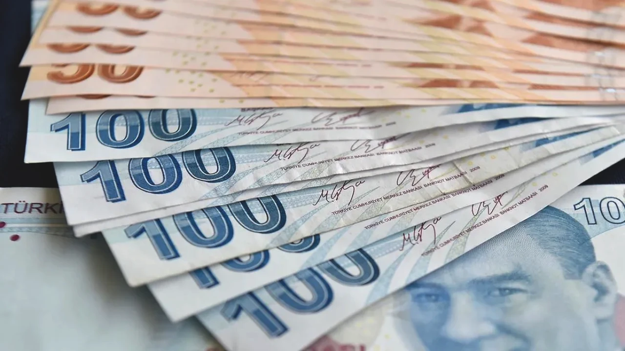 Memura Geriye Dönük Çocuk Parası! '3 Aylık Sınır Olmaz' Kararı