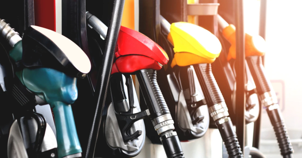 Benzine 4,27 TL Zam Geldi! Depoyu Dolduracaklar Kasıma Dikkat