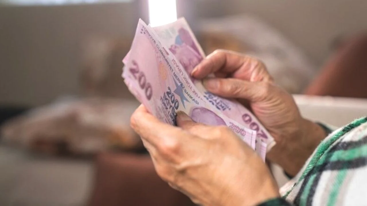EYT'yi 1 Günle Kaçıranlara Yeni Umut! Kademeli Emeklilikte Bakanlık Teması